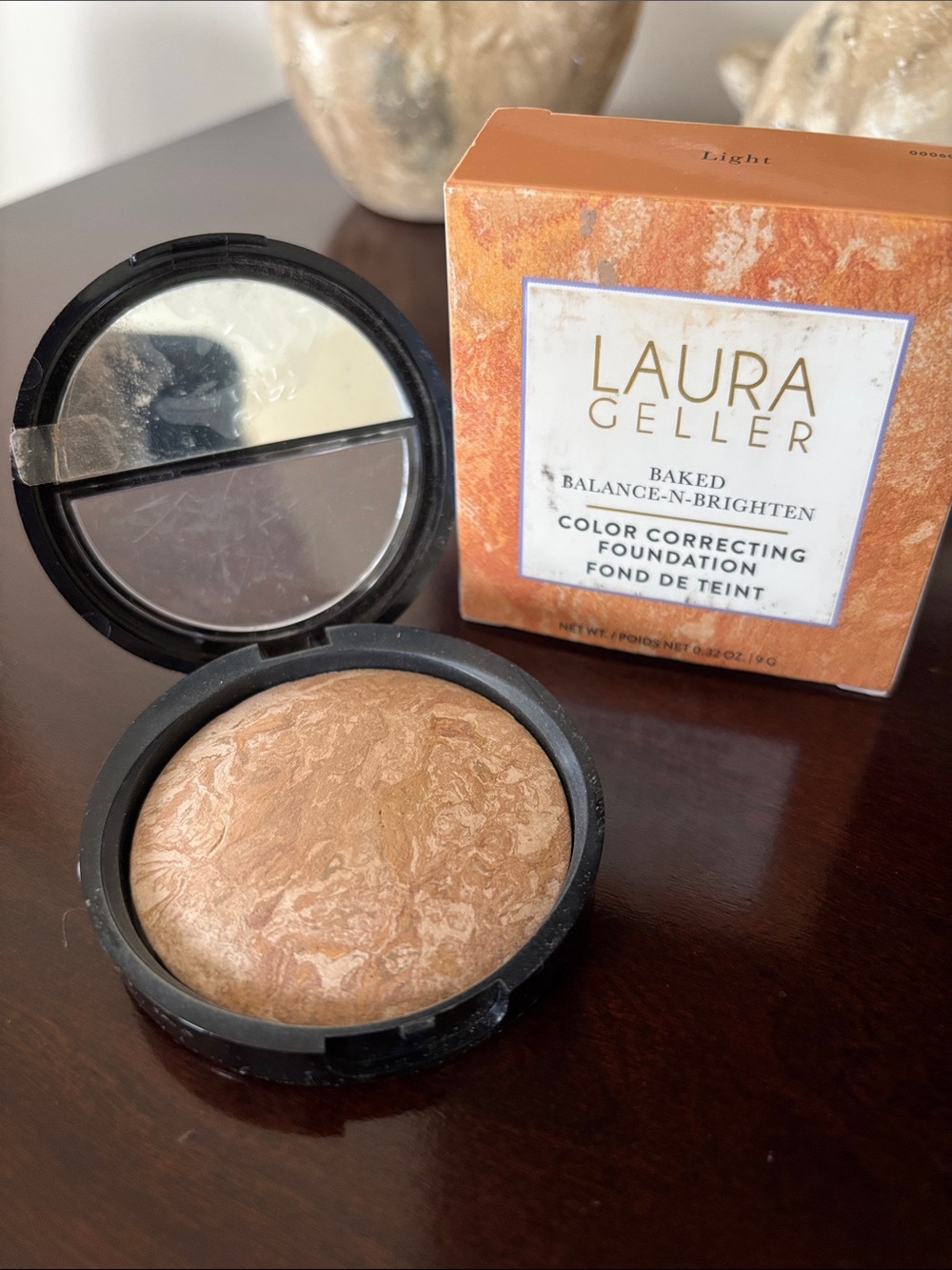 Laura Geller Color Correcting Baked Foundation - Light